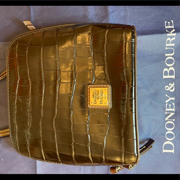 Dooney & Bourke Black Alligator Leather Shoulder bag - Picture 11 of 12